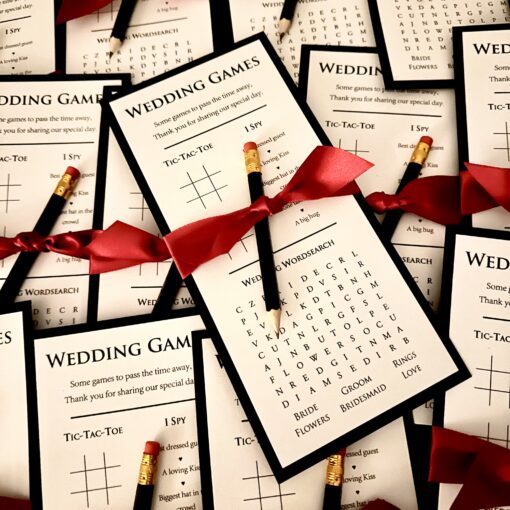 Wedding puzzel cards with mini pencils