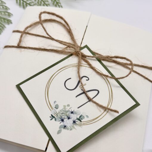 Rustic Gatefold invitation with eucalyptus and thistles - Image 4