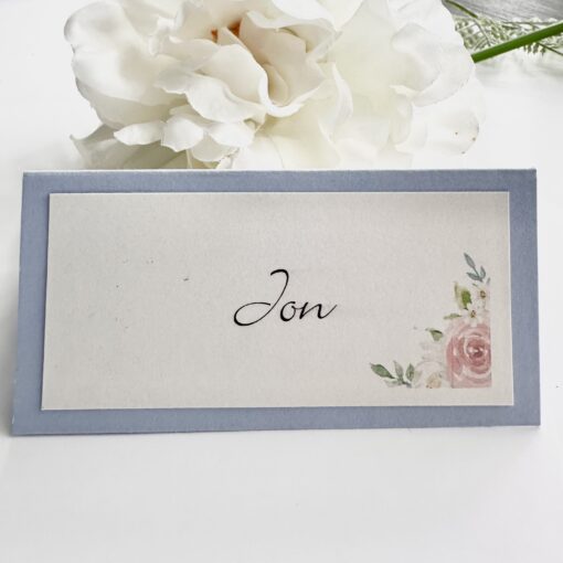 Pretty Vintage Roses Wreath Pocketfold Wedding Invitation - Image 3